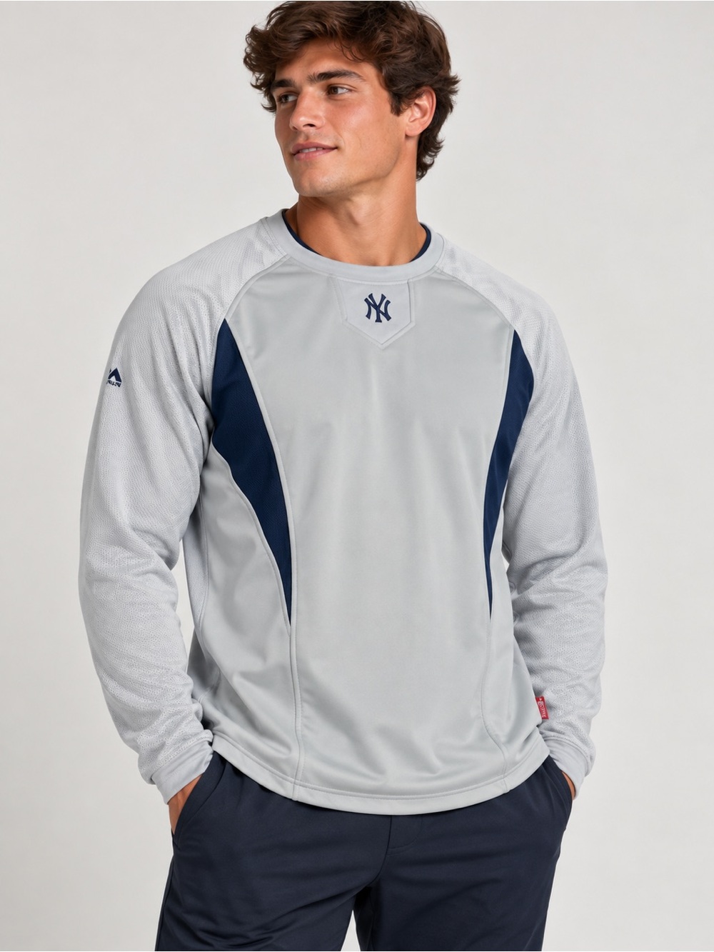 Majestic NY Yankees Authentic Therma Base Pullover Men’s XL Gray Navy